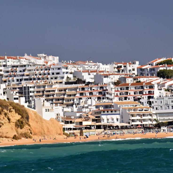 Outdoor terrace seating suitable for families in Lisbon