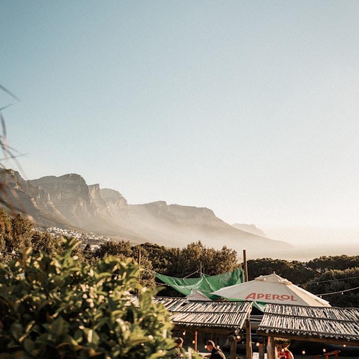 Family terraces and cafés for calm evenings in Lisbon
